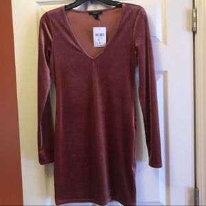 NWT F21 Mauve Long-Sleeve Dress